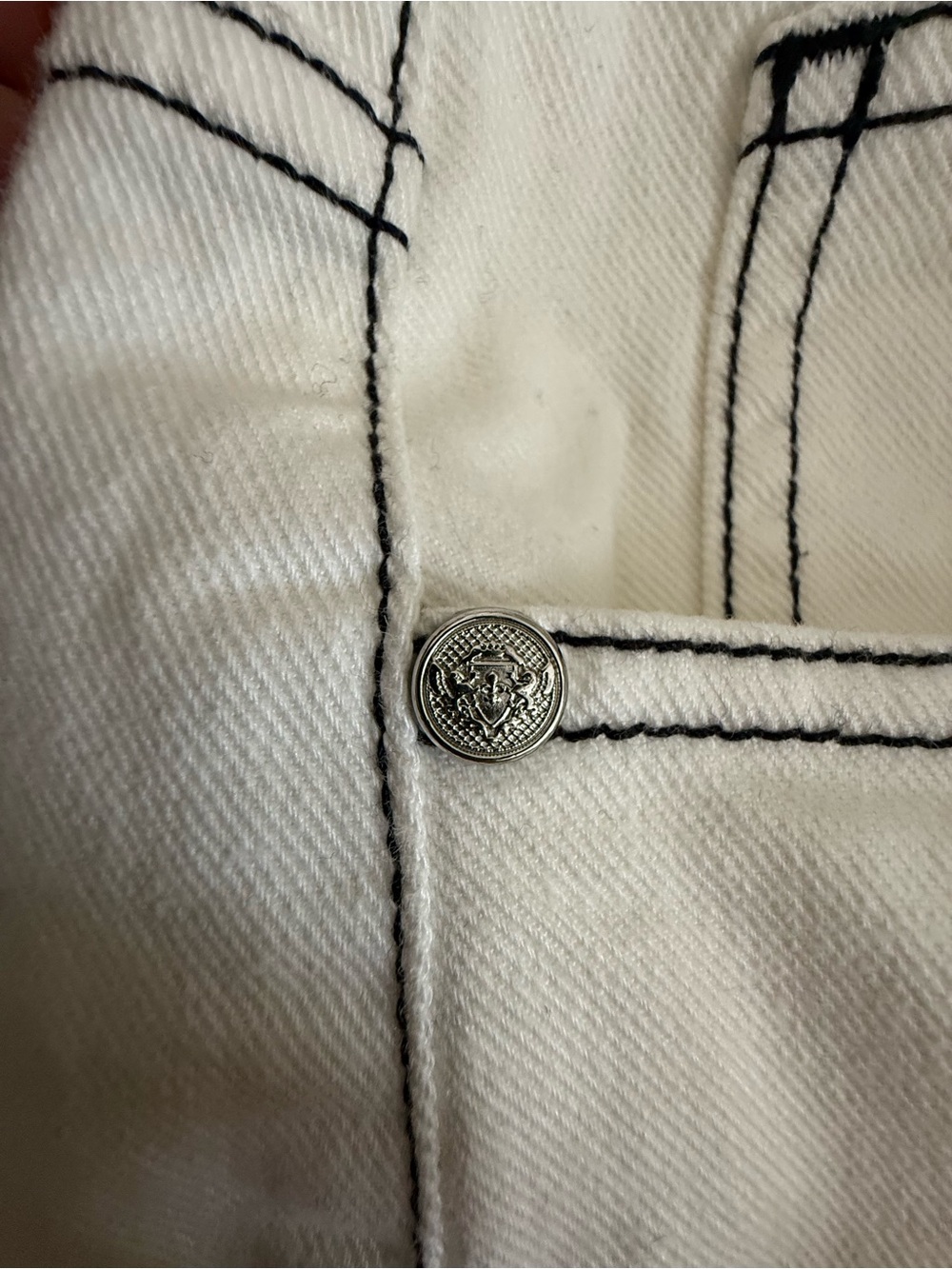 Balmain Women's Skinny Jeans in white! With a black label on a packet! Size 40 - Picture 9 of 10